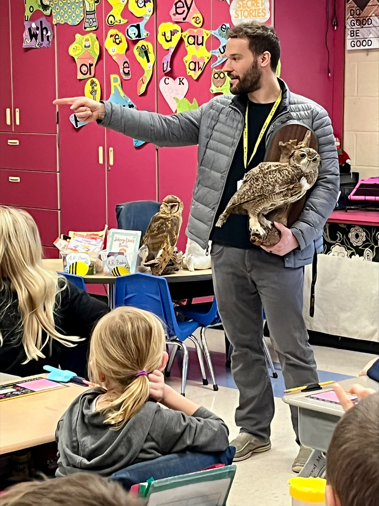 Knowing it Owl | G.C. Hartman Elementary